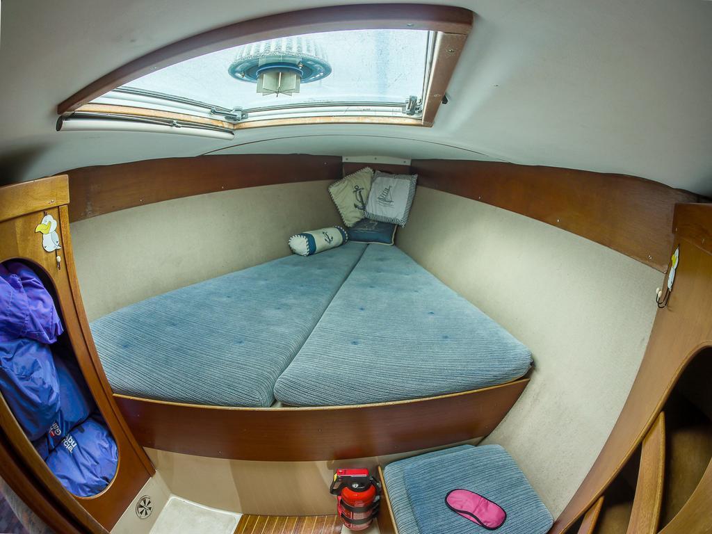Hotel Norwavey, Sleep In A Boat Krokelvdalen Exterior foto